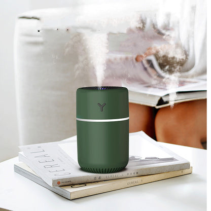Blent10 portable car mini humidifier with compact design and mist output