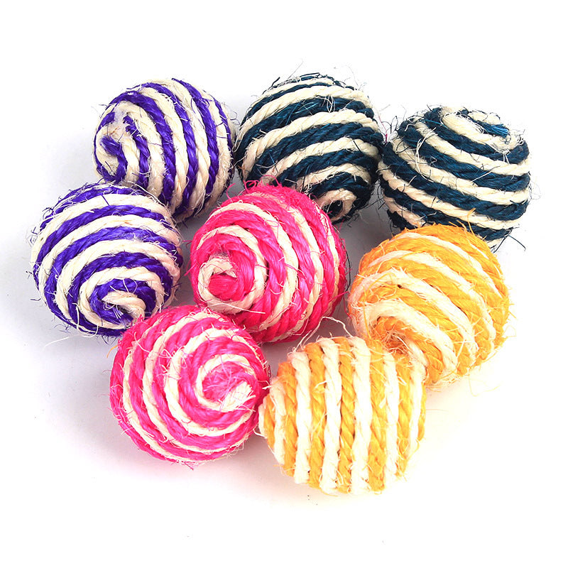 Blent10 sisal cat scratching ball toy for interactive batting and indoor play