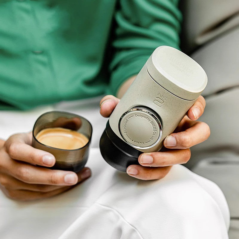 Blent10 manual espresso portable capsule coffee machine for travel and everyday coffee preparation