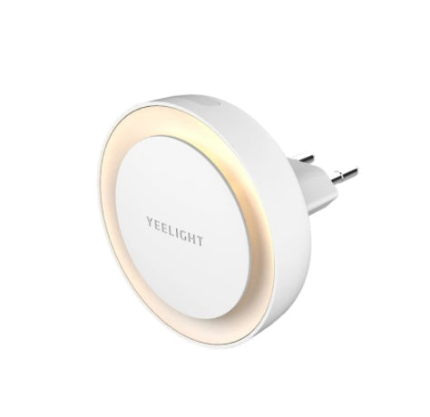 Blent10 light sensor plug-in LED night light for bedroom and hallway illumination